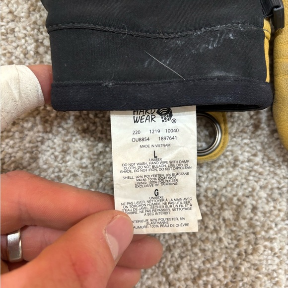 Mountain Hardwear Crux Gore-Tex Infinium Gloves - Picture 6 of 6